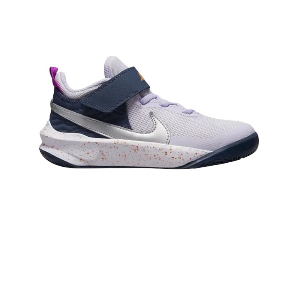 Nike Team Hustle Kids Size 1 White